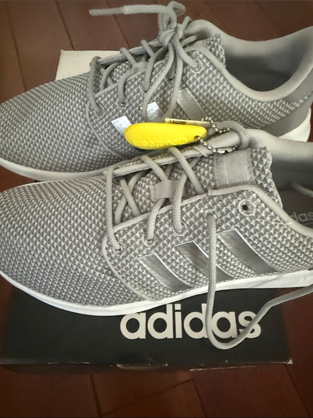 Adidas QT racer memory foam sneakers size 9, NWT